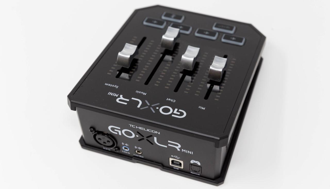 Phantom Power: What Is It and How Does It Work? Phantom Power: What Is It and How Does It Work?