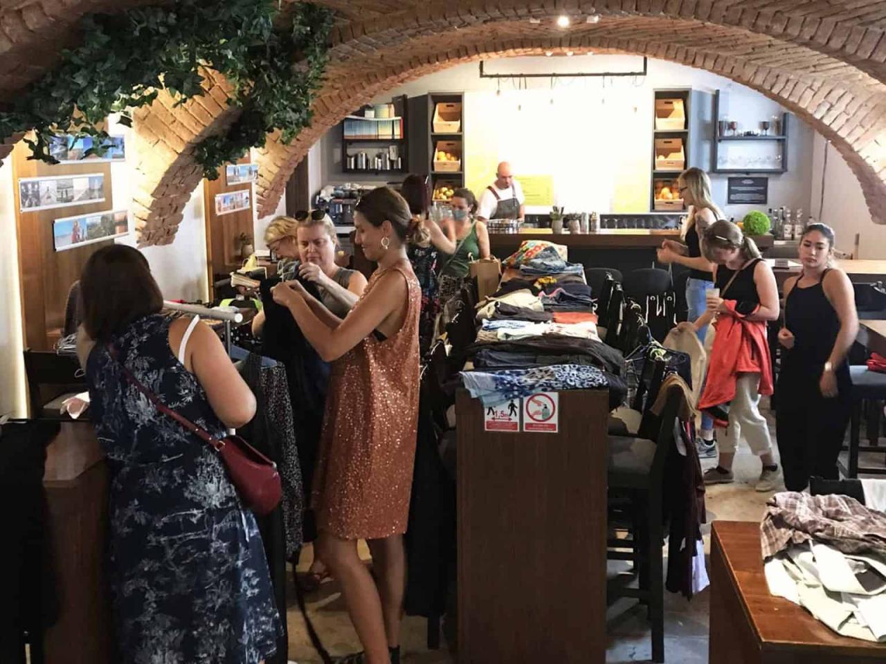 How To Host A Clothing Swap Party: Guide - Almost Zero Waste How To Host A Clothing Swap Party: Guide - Almost Zero Waste